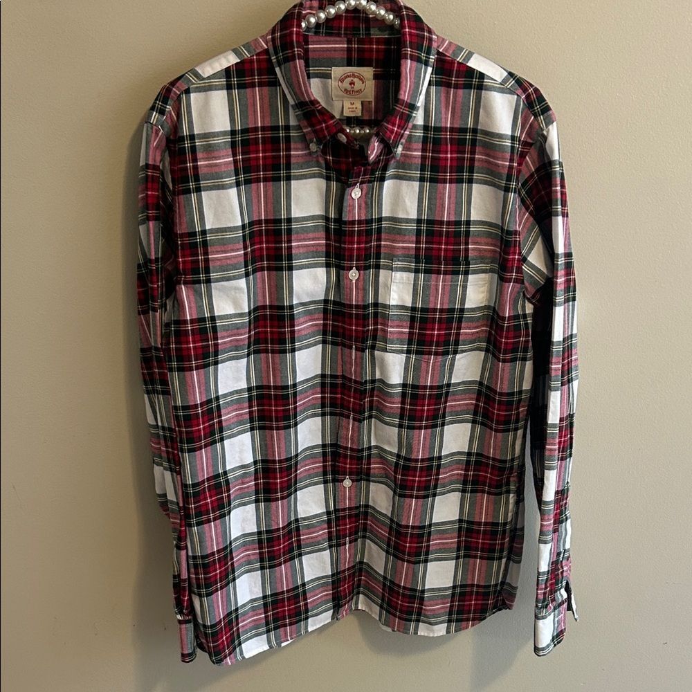 Brooks Brothers Red Fleece Red Green Plaid Button Down. Size Medium